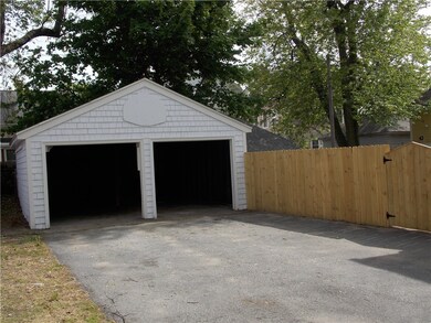 DETACHED 2 CAR GARAGE