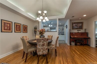 63 Chestnut Ln, Hendersonville, NC 28792 - photo 5