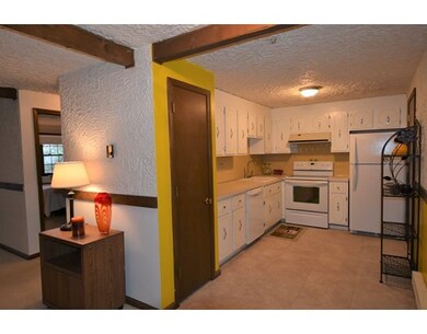 42 Swanson Ct unit 33A, Boxborough, MA 01719 - photo 5