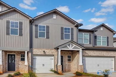 7574 Discovery Point Dr NW, Huntsville, AL 35806 - photo 2