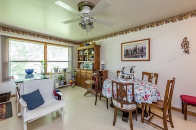 2313 9th Pkwy, Waukegan, IL 60085 - photo 6