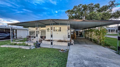 5316 Comanche St, Zephyrhills, FL 33542 - photo 3