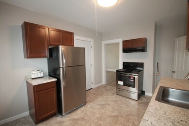 26 Claremont St unit 28, Springfield, MA 01108 - photo 6