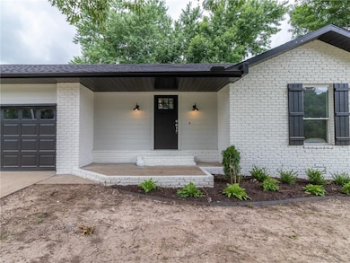 217 NW K St, Bentonville, AR 72712 - photo 4