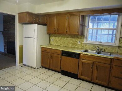 628 Delaware St, New Castle, DE 19720 - photo 6