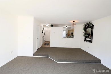 1101 Hickory Ct unit 1101, Monmouth Junction, NJ 08852 - photo 6