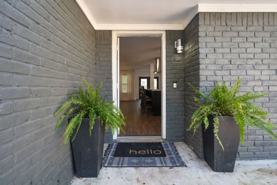 2617 N Woodloch St, Conroe, TX 77385 - photo 3