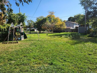 Great large backyard!