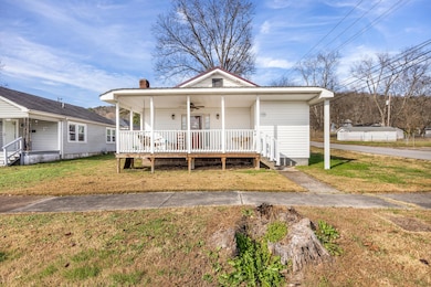 1100 Elm Ave, South Pittsburg, TN 37380 - photo 2