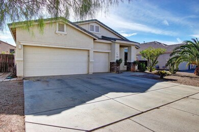 3 Car Garage