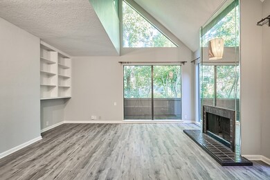 378 Litchfield Ln, Houston, TX 77024 - photo 7