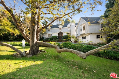 11324 W Sunset Blvd, Los Angeles, CA 90049 - photo 2