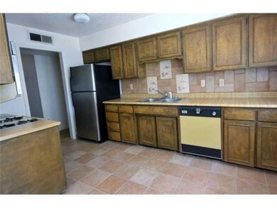 10808 Miller Barber Dr, El Paso, TX 79935 - photo 4