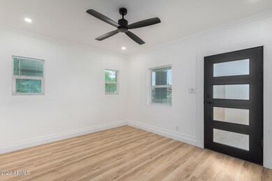 328 N Colorado St, Chandler, AZ 85225 - photo 2