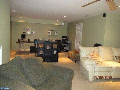 4103 Fox Pointe Ct, Glen Mills, PA 19342 - photo 7