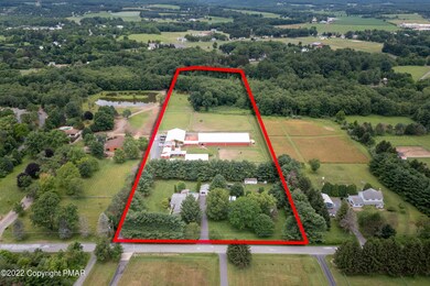 167 Old Stagecoach Rd, Gilbert, PA 18331 - photo 2