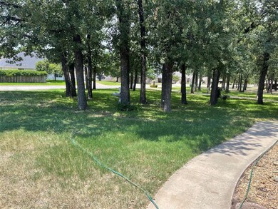 1647 Roberts Bend, Weatherford, TX 76086 - photo 2