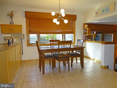 55 E Ridge Cir, Feasterville Trevose, PA 19053 - photo 7