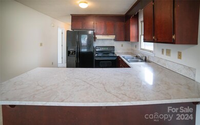 901 Moses Ct, Shelby, NC 28152 - photo 5