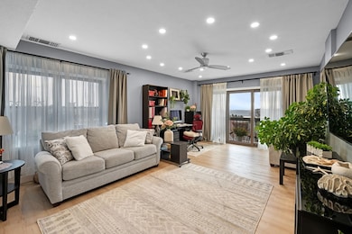 12 Chancery Ct unit 207, Lynn, MA 01902 - photo 4