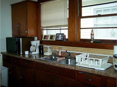 1120 8th St, Gretna, LA 70053 - photo 4