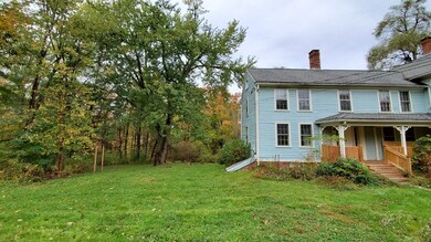 191 Middle St unit 193, Amherst, MA 01002 - photo 2