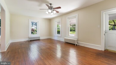 2522 W Walnut St, Colmar, PA 18915 - photo 6