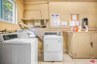 525 N Sweetzer Ave, West Hollywood, CA 90048 - photo 6