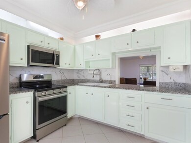 857 Worcester Ln unit B, Lake Worth, FL 33467 - photo 7