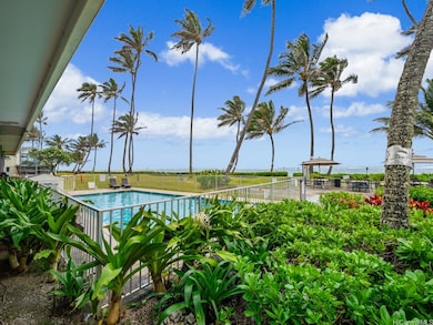 53-567 Kamehameha Hwy unit 206, Hauula, HI 96717 - photo 2