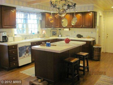 7018 Bloomsbury Ln, Spotsylvania, VA 22553 - photo 3