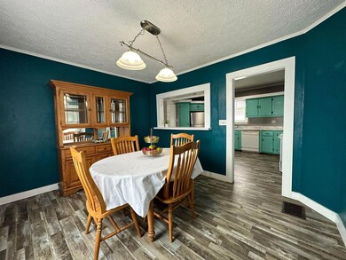 Dining Room2