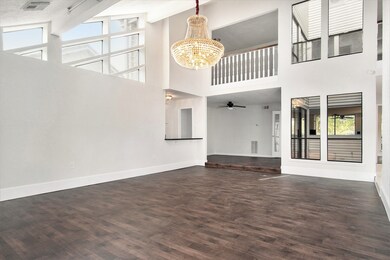 7935 Green Lawn Dr, Houston, TX 77088 - photo 6