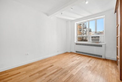Kensington House unit 902, New York, NY 10011 - photo 7