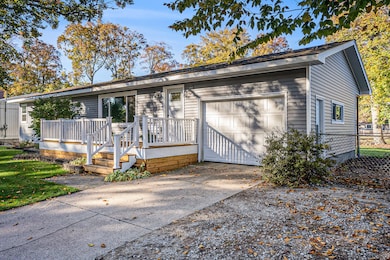 4543 Poulin St, Norton Shores, MI 49441 - photo 3