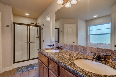 2 Middleham Ln, Bella Vista, AR 72715 - photo 7