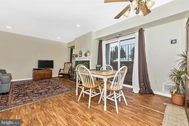 1602 Berry Rose Ct unit 1A, Frederick, MD 21701 - photo 6