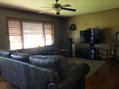 107 Joplin St, Carl Junction, MO 64834 - photo 2