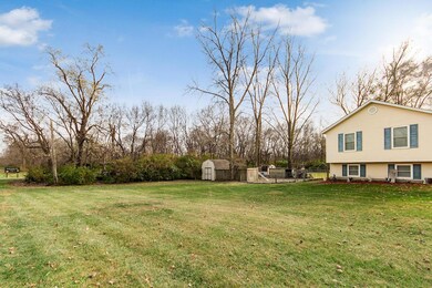 3888 Marsha Dr, Columbus, OH 43207 - photo 4