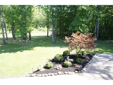 Exterior Back The professional landscaping surroun