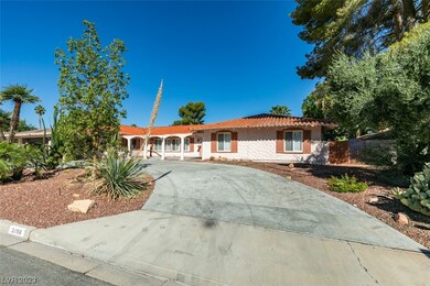 3708 S Rosecrest Cir, Las Vegas, NV 89121 - photo 6