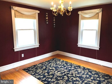 24 S Terrace Ave, Maple Shade, NJ 08052 - photo 5