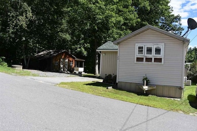 31 Page Rd unit 20, Litchfield, NH 03052 - photo 2