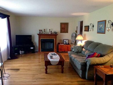 2903 Fairlawn Dr, Columbus, IN 47203 - photo 6