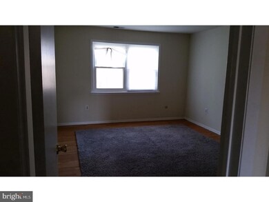 1014 Silver Ct, Hamilton Square, NJ 08690 - photo 5