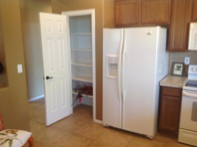 Kitchen & Pantry