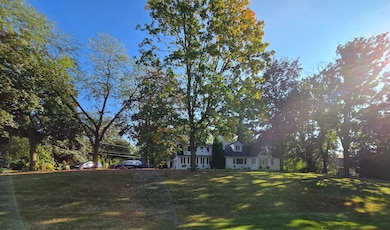 25W201 Summit Dr, Naperville, IL 60563 - photo 4