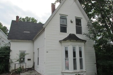 77 Elm St, Mechanic Falls, ME 04256 - photo 3