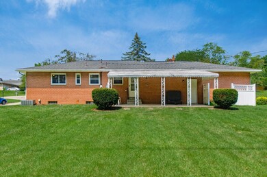 3281 Darracq Cir, Columbus, OH 43223 - photo 4