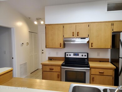 340 S Orlando Ave unit 4, Cocoa Beach, FL 32931 - photo 7